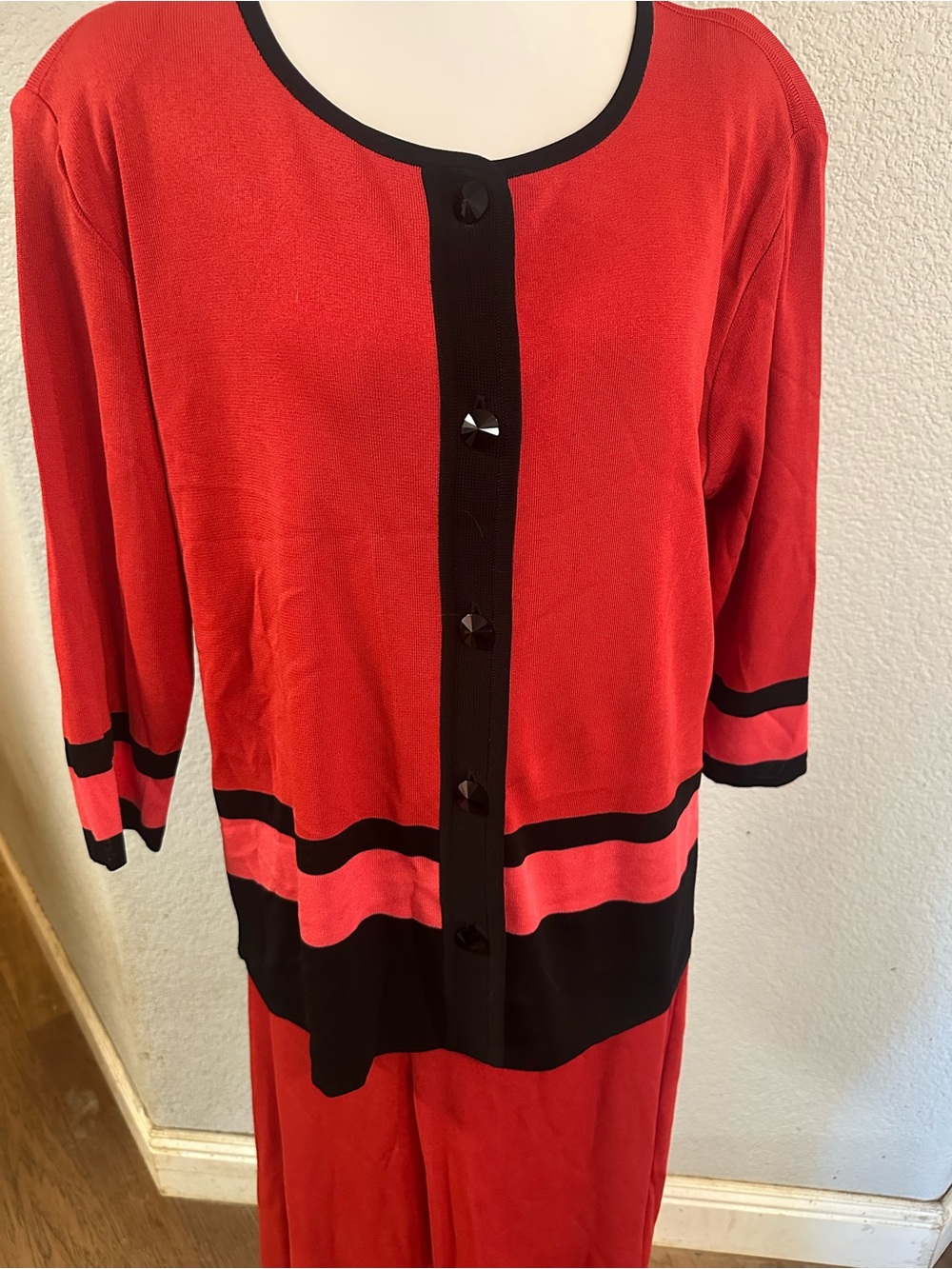 New Mosook Dark Red and Black Button-Front Knit Cardigan and Pant Set